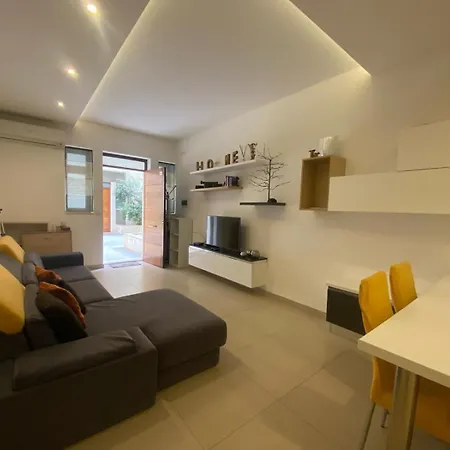 Apartment 2 Bedroom Maisonette Sliema